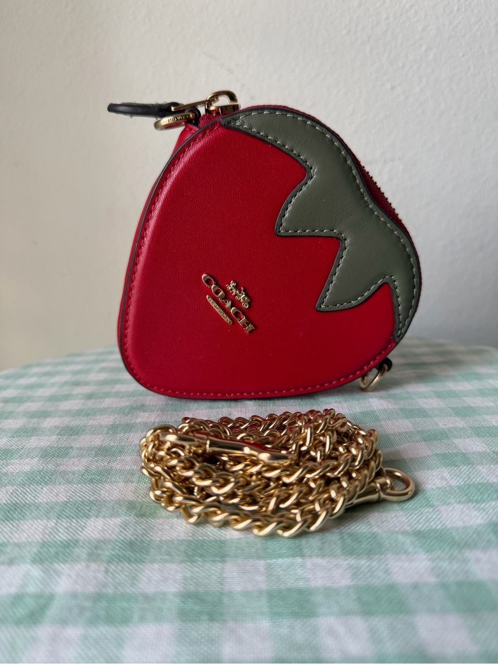 Coach Strawberry Gold Chain Mini Coin Purse Crossbody CI182